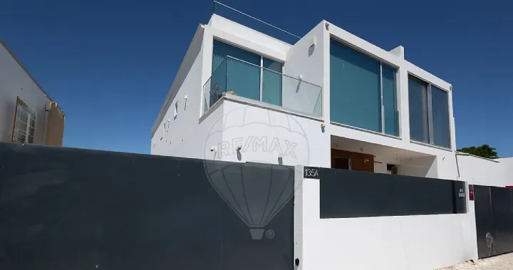 Moradia T4 à venda em Cascais