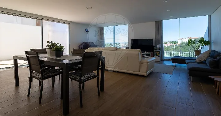 Moradia T4 à venda em Cascais