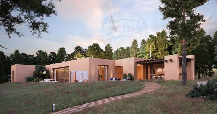 Moradia T4 de luxo à venda em Grândola​