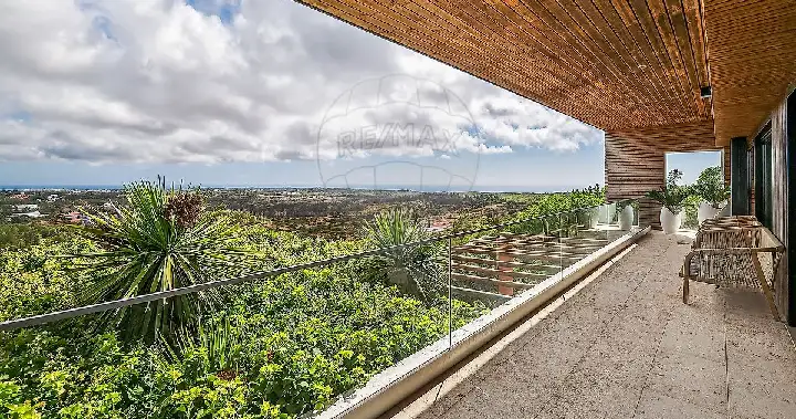 Moradia T5 de Luxo à Venda em Cascais